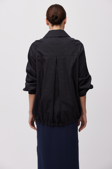 Czarna kurtka bobmerka z jedwabiem Czarna kurtka bobmerka z jedwabiem