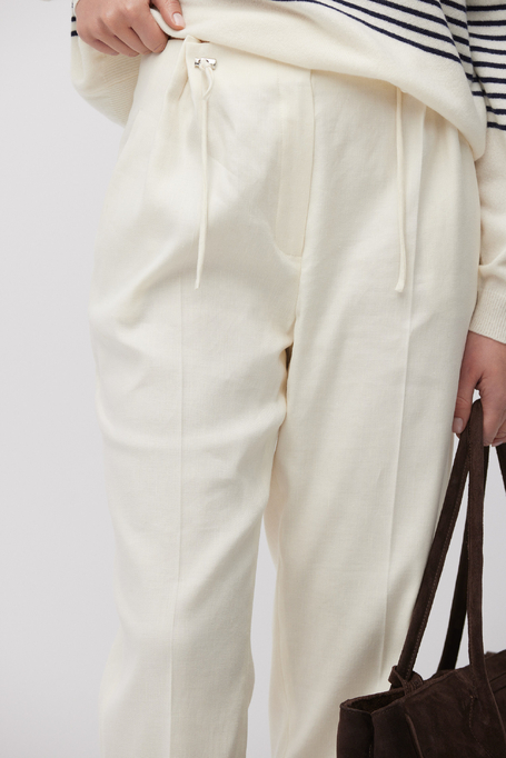 Białe spodnie z lnem damskie - Patrizia Aryton