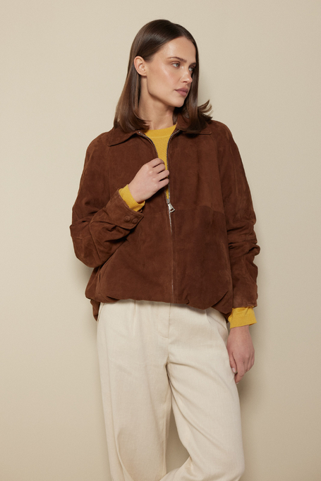 Brązowa kurtka ze skóry zamszowej damska - Patrizia Aryton