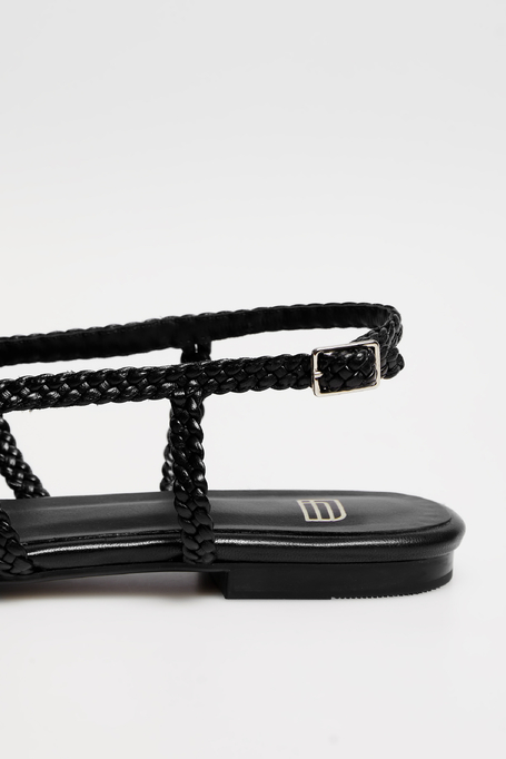 Czarne buty sling back ze skóry plecionej damskie - Patrizia Aryton