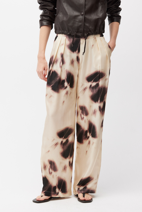 Szerokie jedwabne spodnie w deseń damskie - Patrizia Aryton