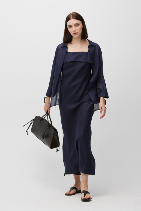 Granatowa sukienka z lnu z rozcięciami po bokach - Patrizia Aryton
