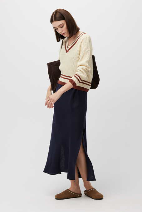 Beżowy sweter z dekoltem w szpic z bawełną i lnem damski - Patrizia Aryton