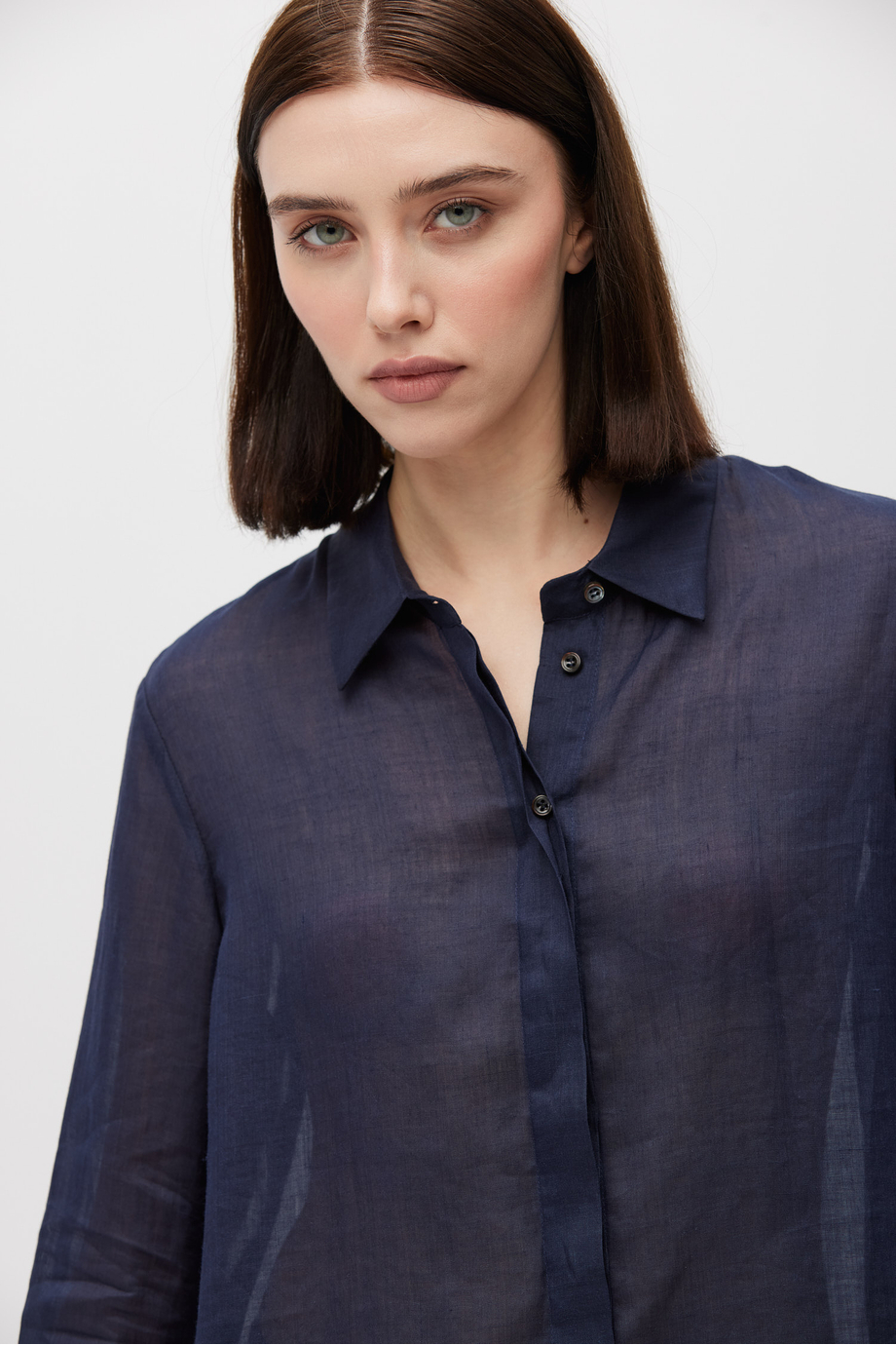 Granatowa koszula z ramii Granatowa koszula z ramii
