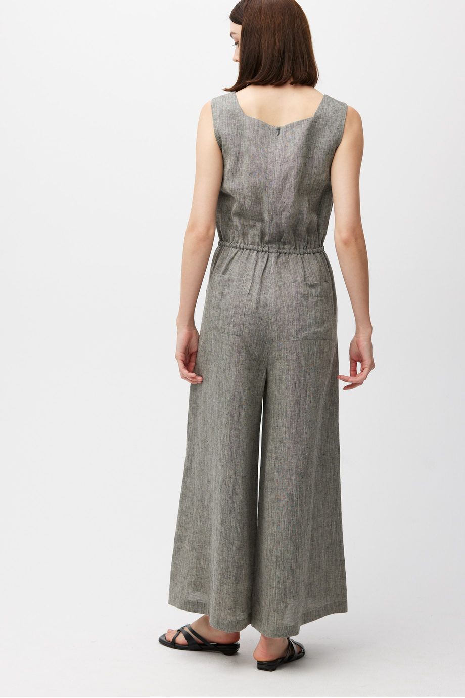 Szary lniany kombinezon z szeroką nogawką damski - Patrizia Aryton Szary lniany kombinezon z szeroką nogawką damski - Patrizia Aryton