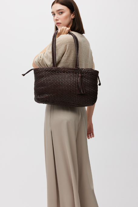 Duża brązowa torba z plecionej skóry damska - Patrizia Aryton