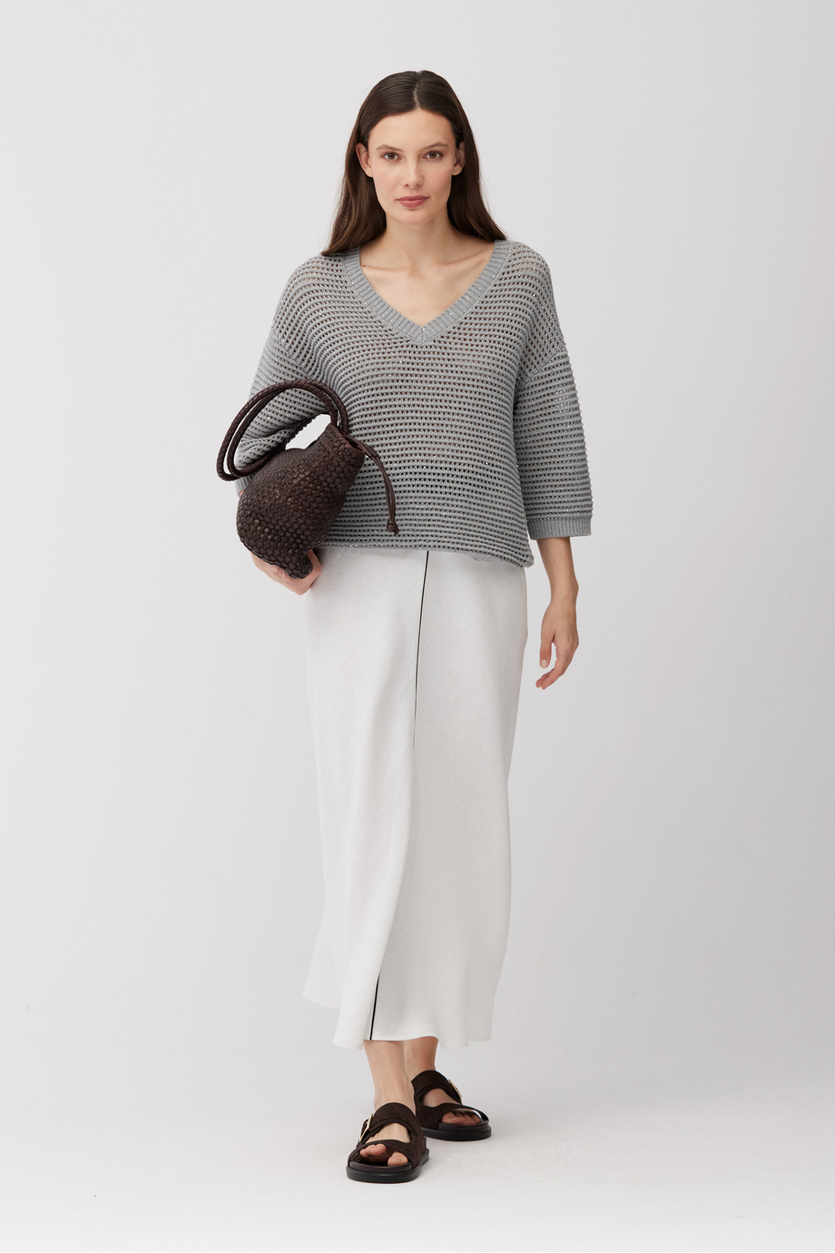 Szary sweter dekolt w szpic z bawełną i lnem Szary sweter dekolt w szpic z bawełną i lnem