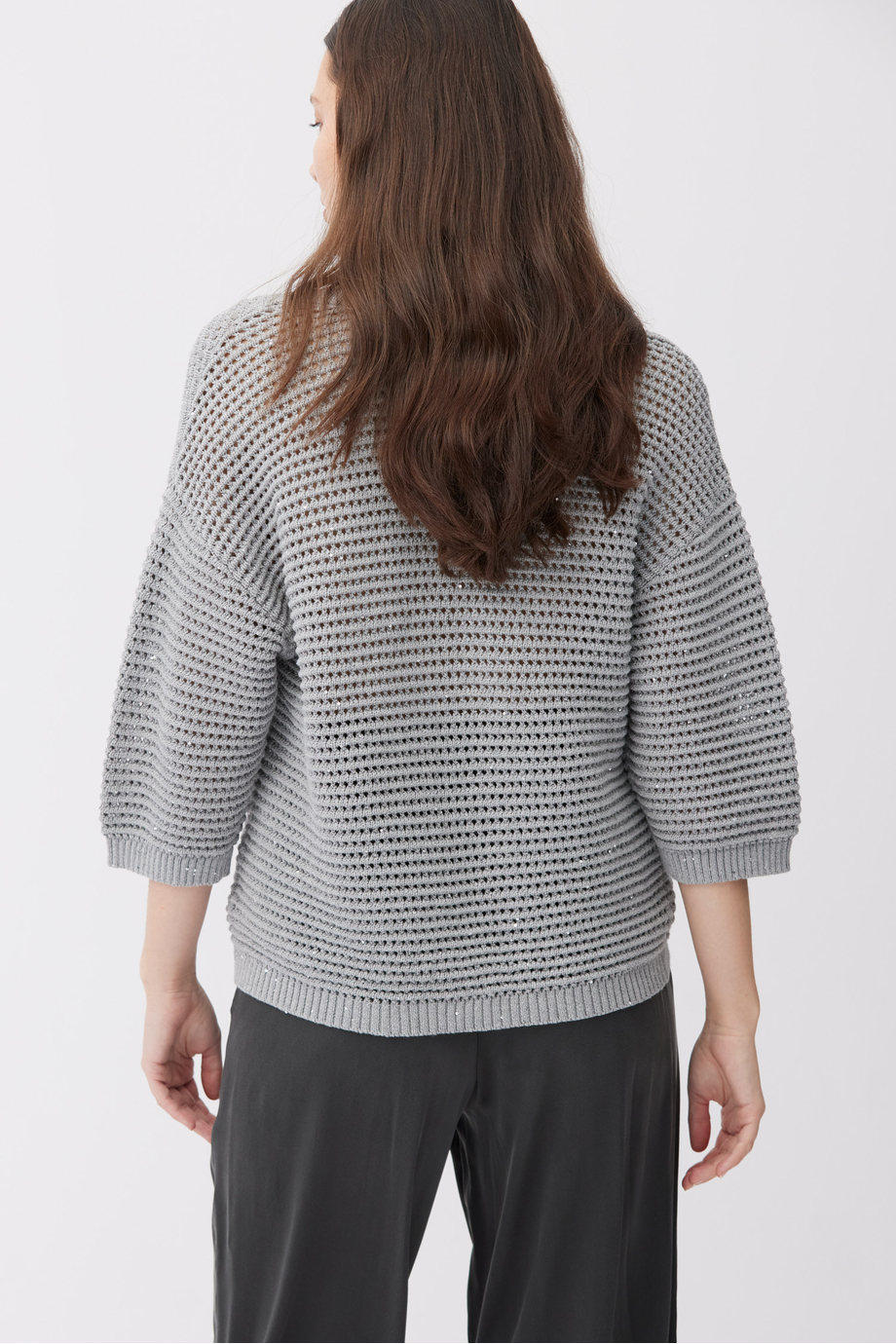 Szary sweter dekolt w szpic z bawełną i lnem Szary sweter dekolt w szpic z bawełną i lnem