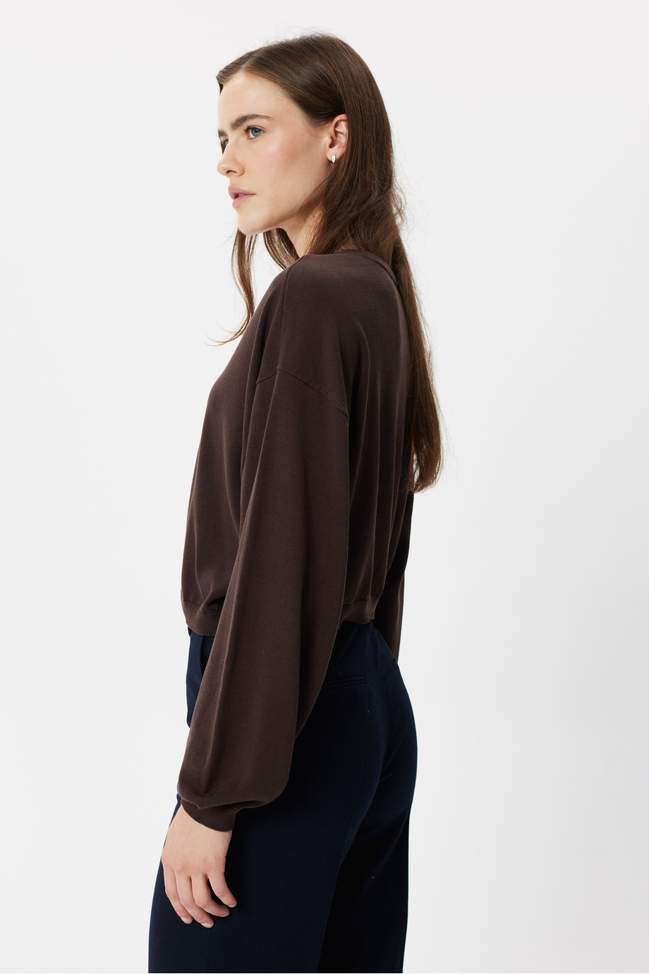 Czekoladowy krótki sweter z jedwabiem Czekoladowy krótki sweter z jedwabiem