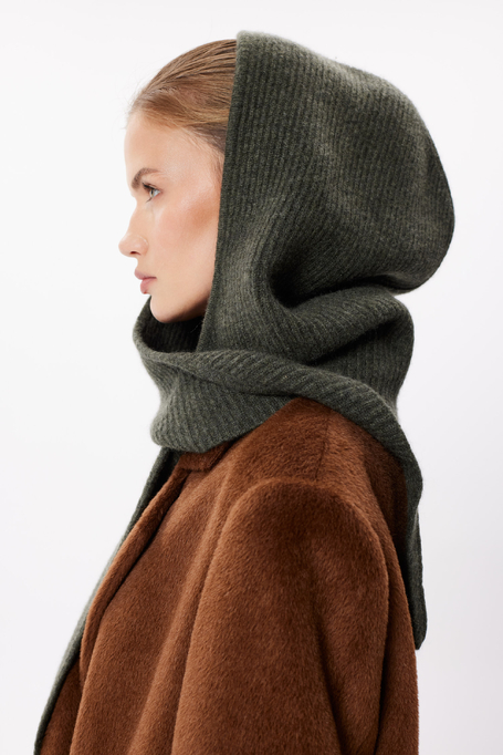 Szmaragdowy szal z kaszmiru w kształcie rombu